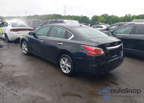 2013 Nissan Altima 2.5 Sv z USA, uszkodzony, nr VIN 1N4AL3AP2DC144006